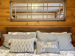Ski InOut, Watch Slope frm Hot Tub, 6BR, 3 Kings, PS5, Tesla, Rec Rm-Loggers 12 - 2