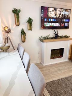 Lux 1BR Ski INOUT KingQueen, No Sleeper! Lift - 6