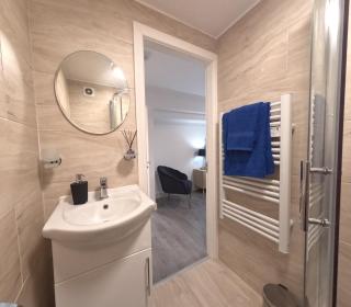 I - Stylish Double Room City Centre Sheffield - 5