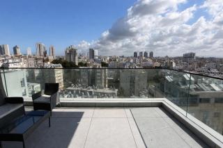 פנינת הים בנתניה - דירה מהממת עם 3 חדרי שינה, ממ"ד בדיזינגוף 23 - 0