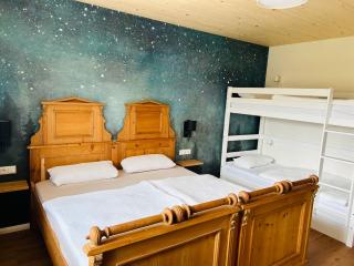 Große, familienfreundliche Galerie-Wohnung - 9