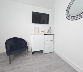 K - Modern Double Room City Centre Sheffield - 3