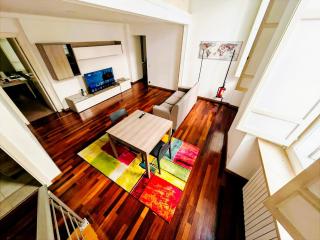 MS Piazza del Papa Sea Port - 0