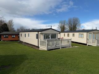 Rosie's Seton Retreat - 9