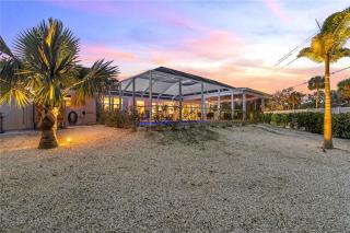 The Coastal Nest - 9