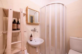 Olga's Elegant Atelier - 3