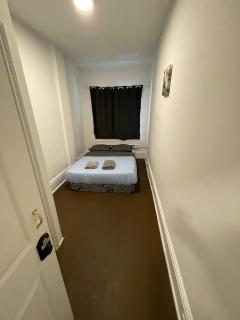 TORONTO UNIVERSITY PRIVATE ROOM-Next to Eaton Centre - 5