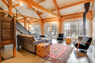 Ski, Hike and Explore Vermont Family Farmhouse! - 8