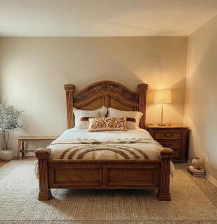 The Perfumers House Hot Tub Near St Pete Beach - 3