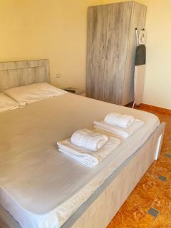 Beachfront Bliss Apartment - 4