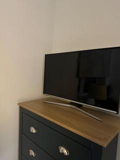 3br house central close by to train station,football stadium, motorpoint arena - Nottingham - 2