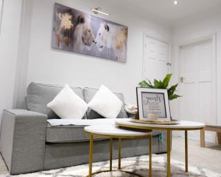 Hundal Homes Nottingham City Retreat - 0