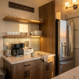 Steps to Beach Hot Tub Game Room Sleeps 11 - 9