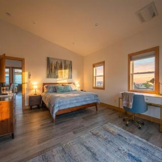 Steps to Beach Hot Tub Game Room Sleeps 11 - 2