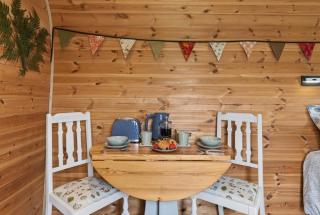 1 Bed in Laneast oc-h34164 - 2