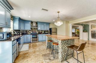 2 Private Pools! 2-Acre Retreat Near Dtwn Sarasota - 6