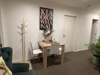 New Stylish 2-Bedroom House in Frankton, Hamilton - 6