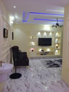 Vingoze Apartments - 8