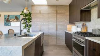 Luxury Oasis with Jacuzzi & Sauna in Hollywood Hills - 4