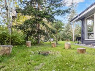 Tranquil Waterside Retreat-By Traum - 2