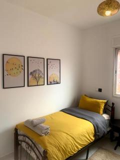 Bel Appart 2 Chambres Tout Équipé - Clim et Parking Gratuit - Majorelle Médina 4min voiture - Wifi Fibre - Check-in Autonome - Idéal Familles - Guéliz - 6