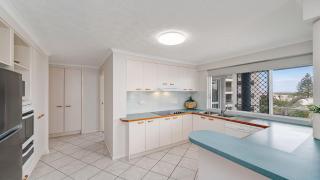 Pumicestone Apartments Unit 4 - 4