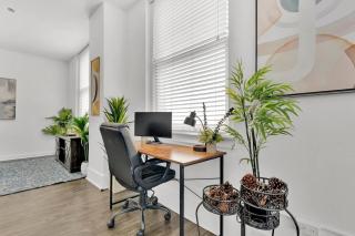 Spacious Condo Downtown Fort Worth, Free Parking, Gym - 5