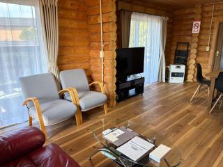 天然温泉付ログハウス ヴィレッジR 4名様まで同一料金 屋根付bbq設備あり - 8