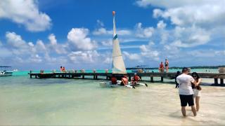 Punta Cana Aruba Pool Beach Hotel I - 8