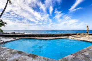 Dreamy True Oceanfront Condo - Hale Kona Kai 307 by Casago Kona - 7