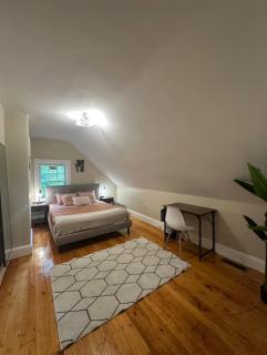 -No31- Cozy Room in a House - Steps away from Harvard Square & Red Line T Station at Cambridge Boston - 7