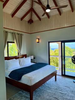 Villa Tranquila Portland - 3