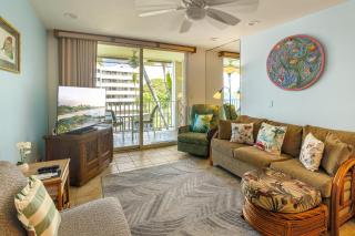 Condo On the Ocean, Lagoon and Garden - Hale Kona Kai 411 by Casago Kona - 6