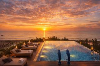 Khách sạn Wild Horse Biển Hải Tiến - 3