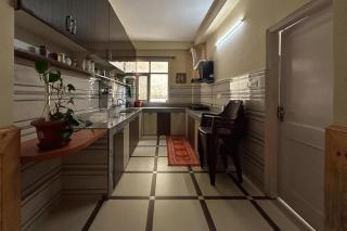 Prime Location 3BHK in Heart of Mashobra - 1