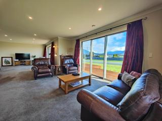 Fiordland Family Favourite - 3