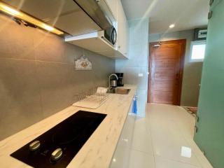Penthouse Studio with Ocean Views - 4