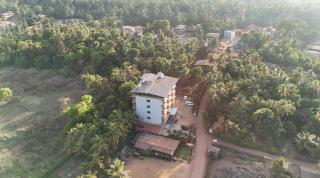 Shrileela Beach Resort - 8