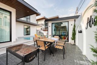 ALISS LUXURY POOLVILLA JOMTIEN Walking Street 5 Bedroom - 6