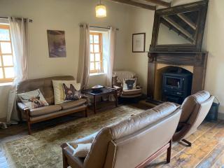 Granny's Cottage - 3