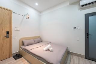 Urban Airport Home - 1