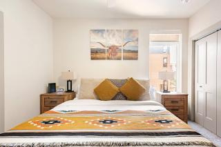 Riverwalk Pool View Condo Pets Free Parking - 0