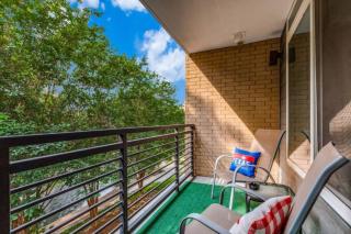 Riverwalk Pool View Condo Pets Free Parking - 3