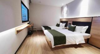 Green Tree Inn Express Shanghai Bund Yuyuan Xiaonanmen Metro Station - 5