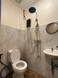 Hillside Station - Fan Room - 02B - 6