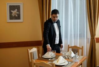 Pensiunea Floarea de Colt - 1