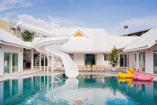 LABARIS LUXURY POOLVILLA WONGAMART BEACH 5 Bedroom - 5