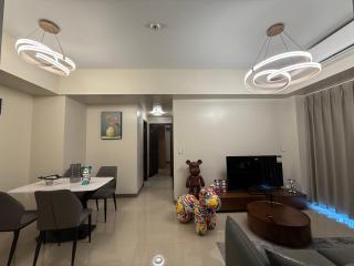 Modern Cozy 2BR Next to Okada Casino Manila Airsports MOA - 8