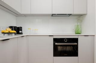 Warsaw Luxury Apartment with Parking in the City Centre by Renters Prestige - 6