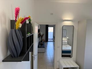 Dreamhouse - The Apartment - 7